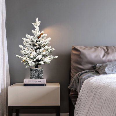 Petit arbre de vacances enneigé de 6,5 pi avec 350 lumières à DEL blanc chaud, 1386 pointes, 31 pins et un pot stable pour la décoration de table d'entrée