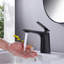 Robinet de salle de bain à un trou