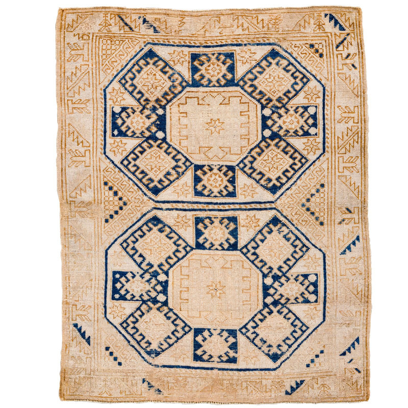 Tapis tribal unique en son genre