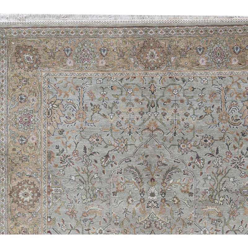 Bikaner Hand Woven Wool Oriental Area Rug