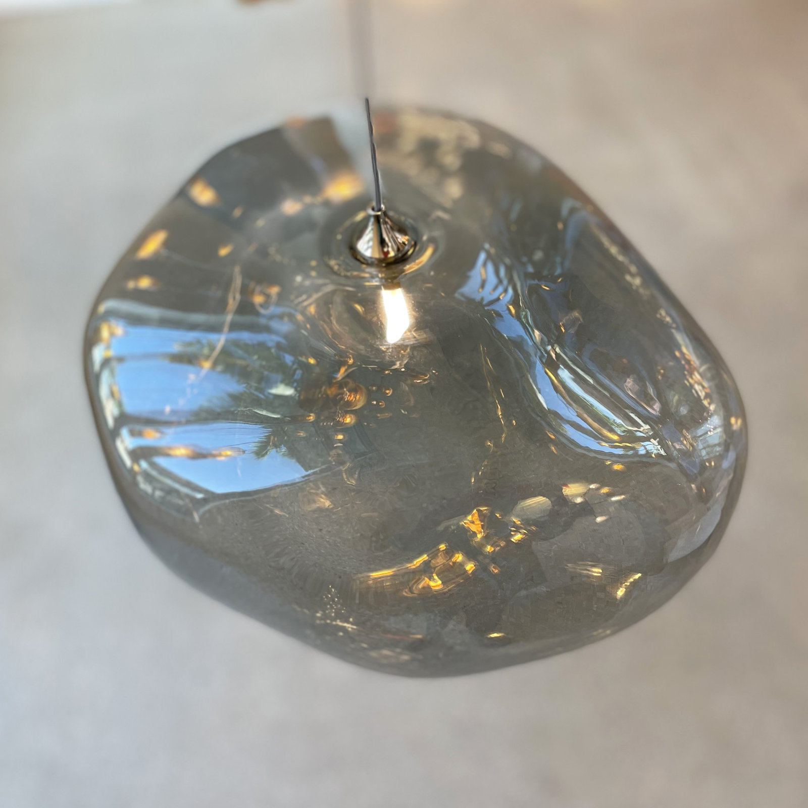 Kloud 1 - Light Single Globe Pendant, Chrome, 4.5" H x 9.5" W x 7.5" D, Smokey Gray