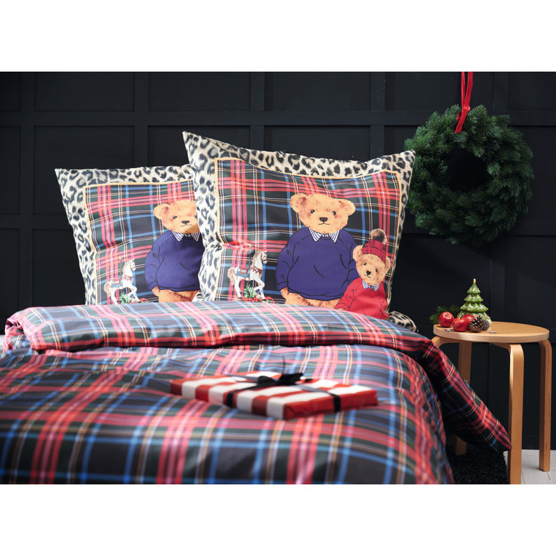 Tommy Duvet Cover Set with Pillowcases Included