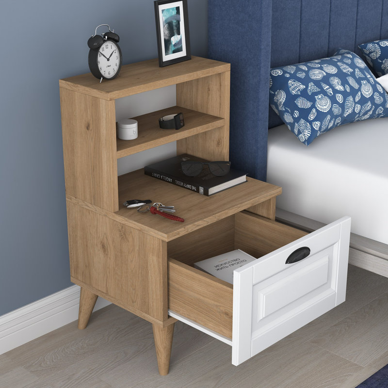 Hanalei 45 cm W Bedside Table