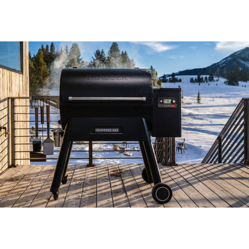 Traeger Ironwood 885 Wood Pellet Grill
