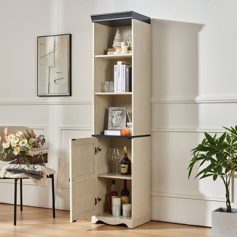 Armoire de rangement haute en bois