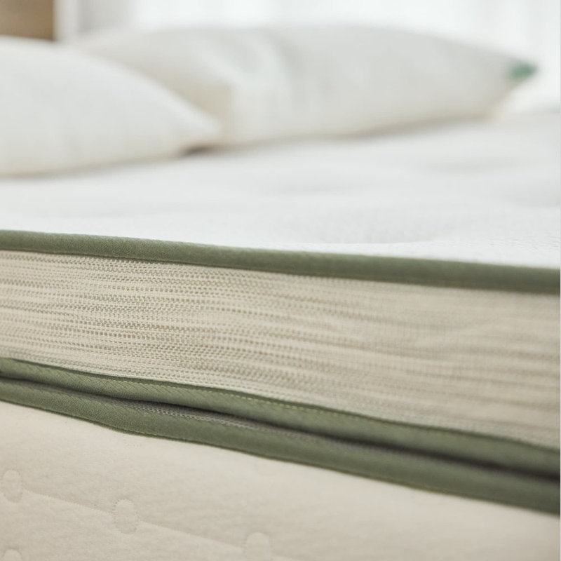  Matelas vert, Lit simple