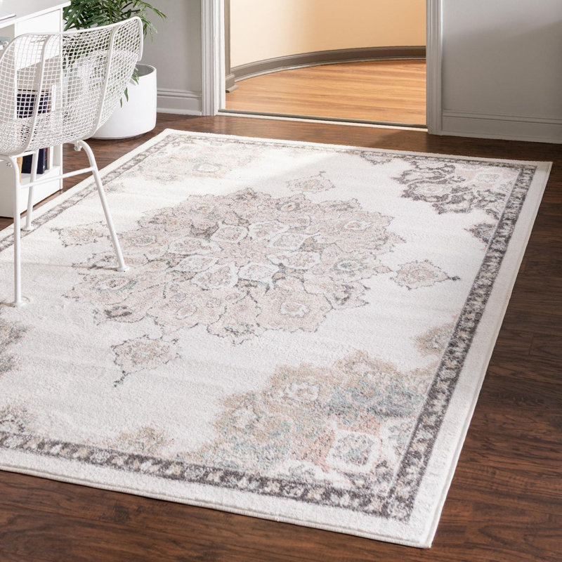 Tapis oriental ivoire, Rectangle 9 pi x 12 pi