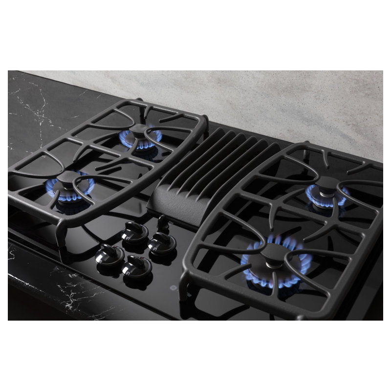 Natural Gas Cooktop with 4 Burners, Black