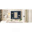 Armoire de salle de bain murale moderne avec plusieurs tablettes ouvertes et miroir-975374318
