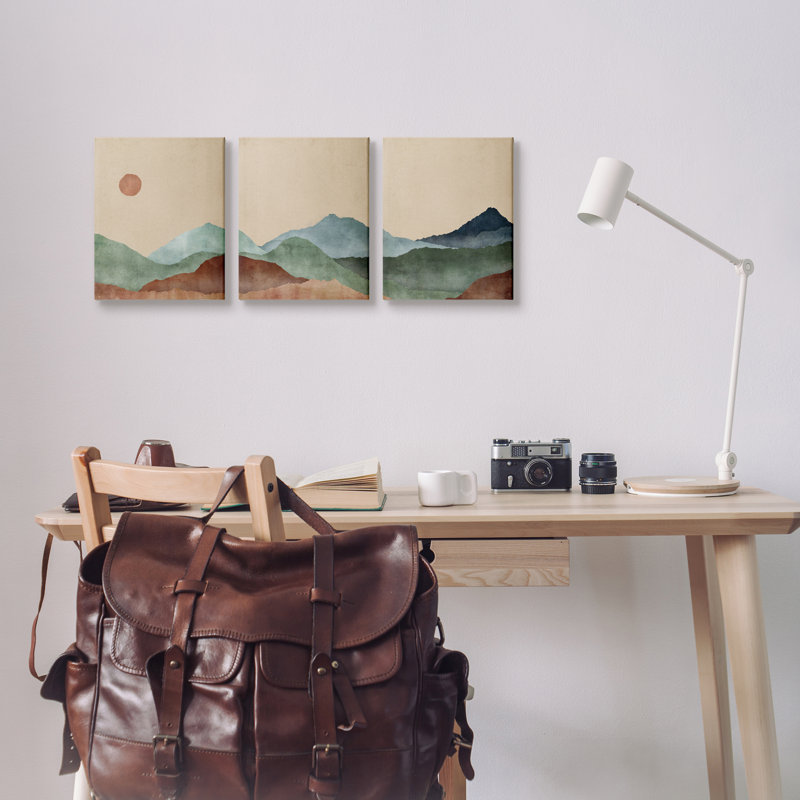 «Abstract Mountains Landscape Moon» par Sally Swatland, ensemble de 3 impressions, H 20 po x l 48 po x P 1,5 po, Toile tendue