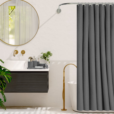 Ensemble d'accessoires de salle de bain 26 pièces avec rideau de douche, tapis et organisateur de panier de douche Clara Clark