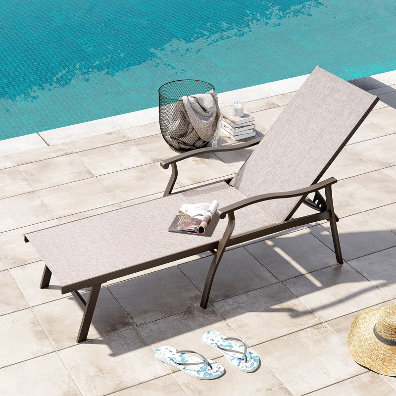 Chaise longue inclinable 59,84 po Erelah, Beige