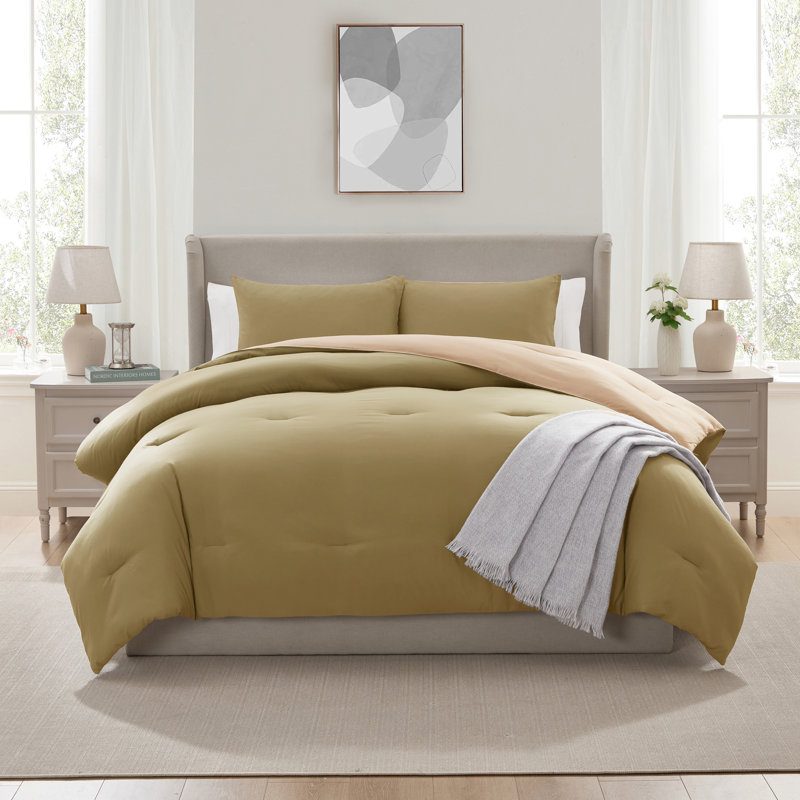 Ultra Soft Modern Reversible 3 Piece Comforter Set, Khaki/Beige, Full Comforter + 2 Standard Shams