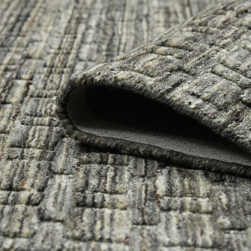 Srisha Wool Geometric Indoor Rug, Rectangle 3'6" x 5'6"
