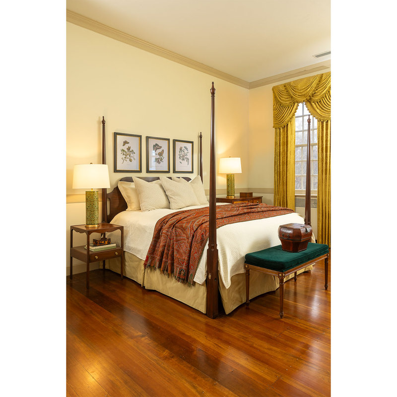 Richmond Damask Lamp