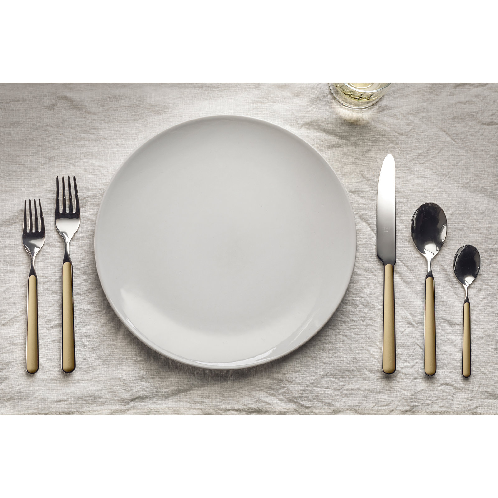 Fantasia Flatware Set - Service for 4, Vanilla
