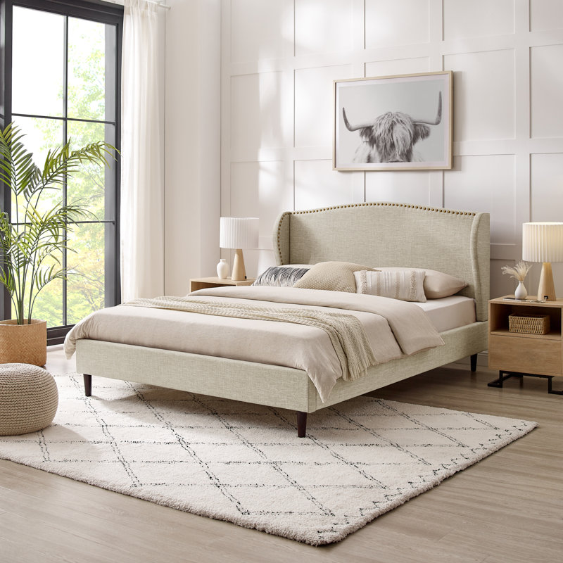 Lit plateforme en lin Eycke Manor Aliannah, Beige, Très grand