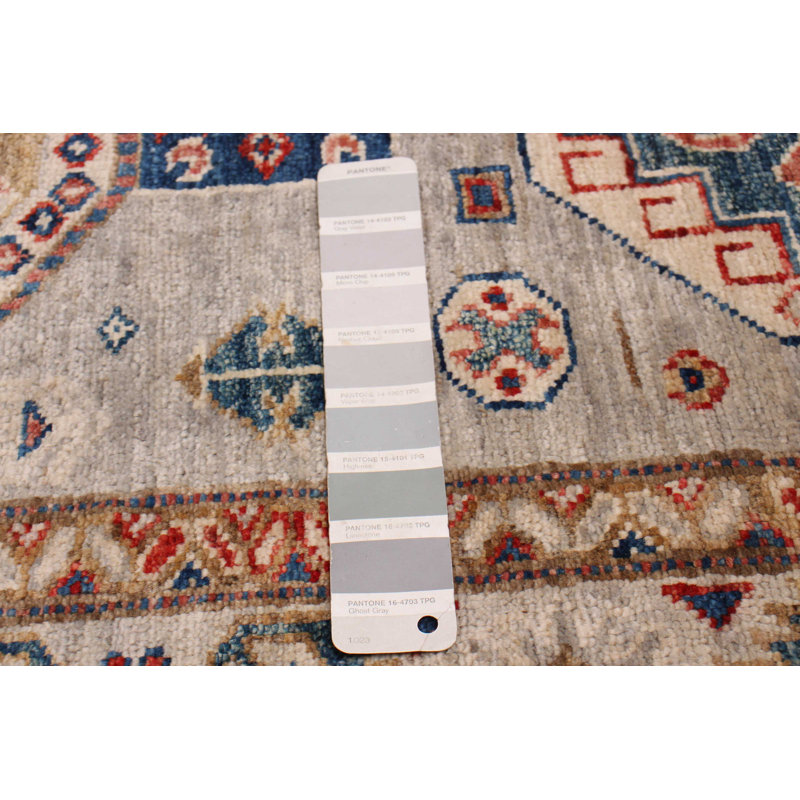 Tapis de couloir gris nouvel âge 2 pi 8 po x 7 pi 10 po Zannah
