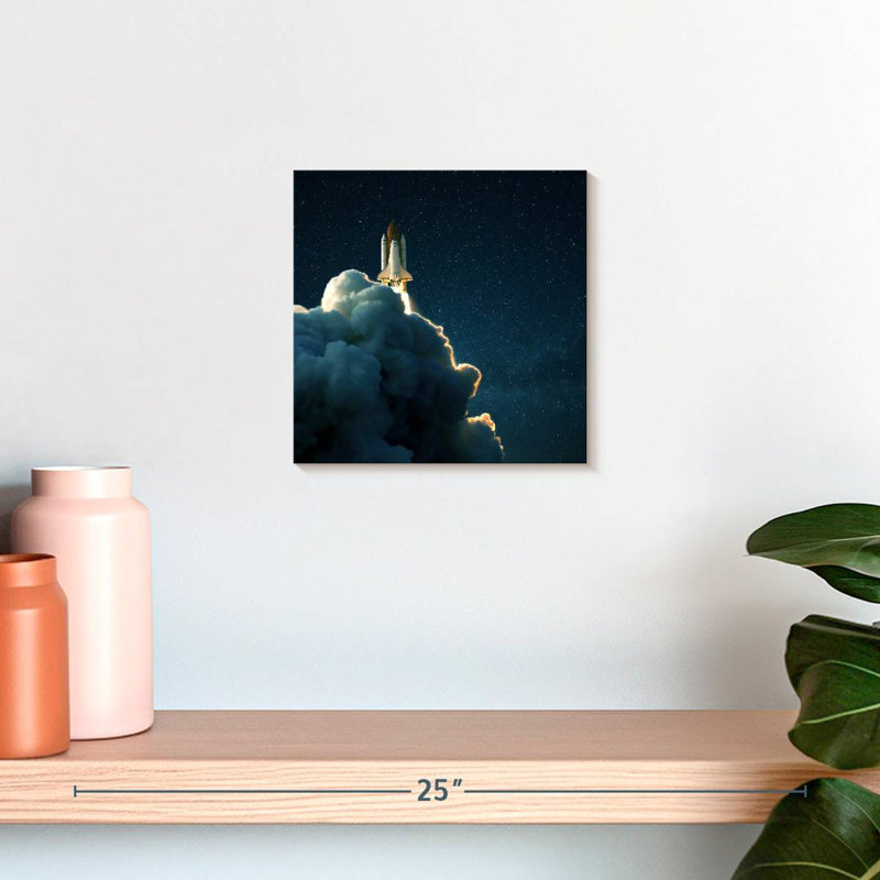 Aamoni Starry Space Shuttle Launch