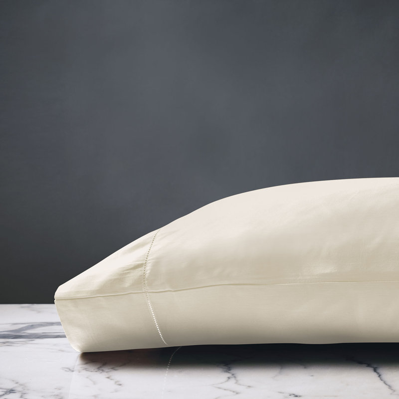 Deluca Egyptian Cotton Sateen, Ivory, Standard Pillowcase