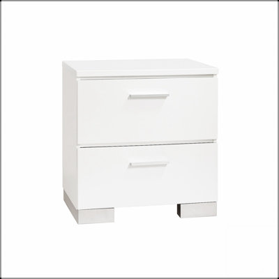 Table de chevet blanche moderne avec chargeur USB et pieds chromés, parfaite pour le rangement élégant et fonctionnel de la chambre à coucher