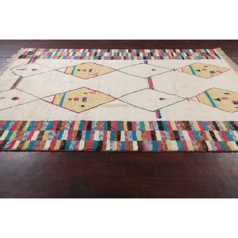 Tapis noué à la main unique en son genre
