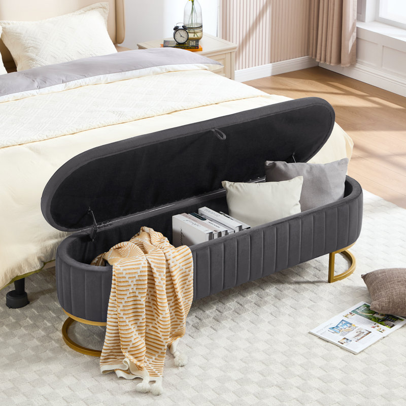 Velvet Upholstered Storage Bench with Horseshoe-Shaped Metal Legs for Living Room: Stylish and Functional Bed-End Solution