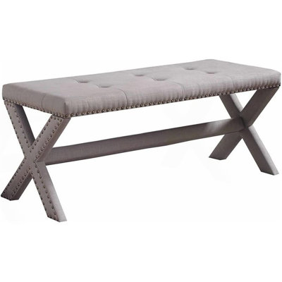 Banc d'appoint Glam avec garniture cloutée et siège capitonné, banc de chambre rembourré