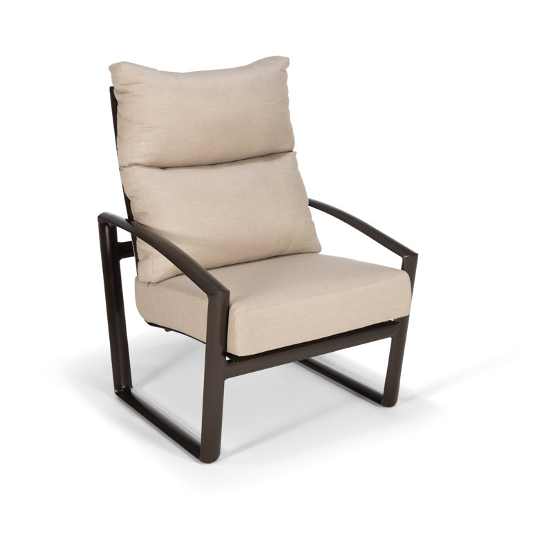 Icon Outdoor Lounge Chair