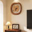 Horloge murale décorative carrée arrondie en bois massif brun-603331402
