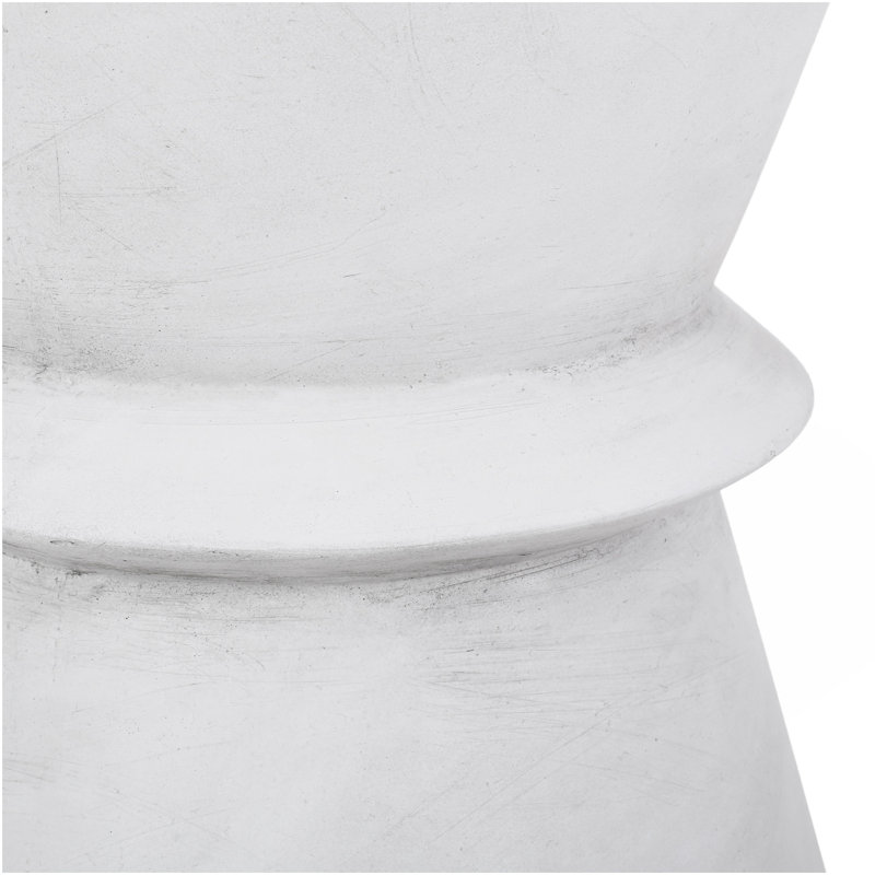 Table d'appoint d'extérieur en béton léger