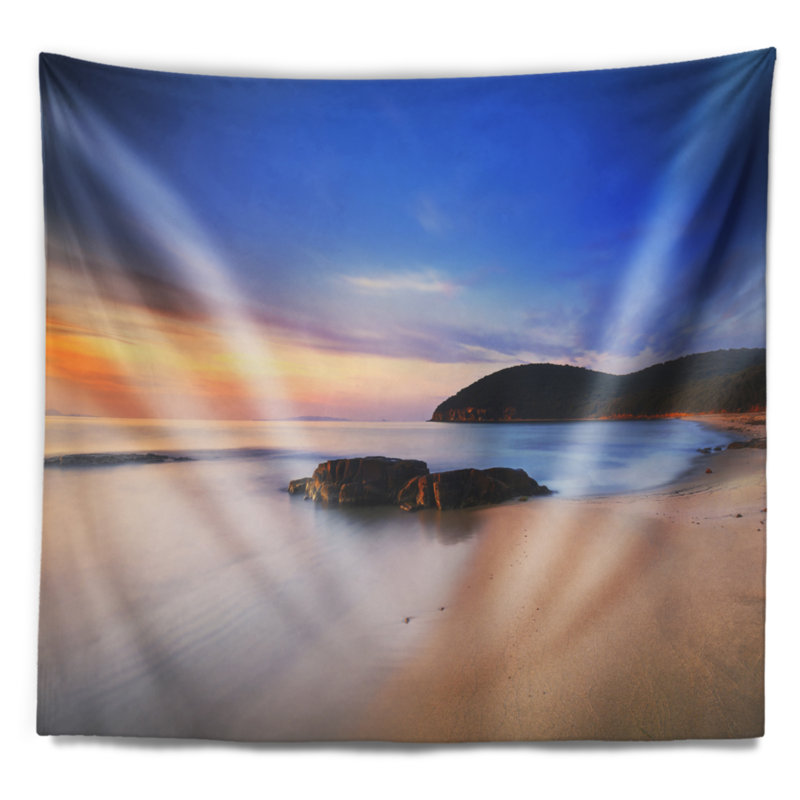Tapisserie sur le bord de mer avec magnifique coucher de soleil à la plage de Violina, H 68 po x l 80 po