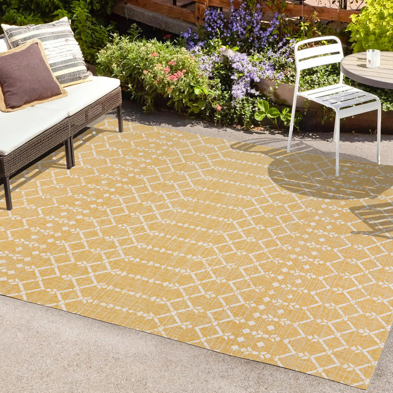 Tapis d'intérieur / extérieur Crompton, Rectangle 5 pi 3 po x 7 pi 7 po, Jaune / crème
