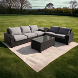 Ensemble de canapé modulaire 5 pièces en chêne argenté avec 1 causeuse gauche et 1 causeuse droite, 1 fauteuil sans accoudoir, 1 table de bout d'angle et 1 table basse Courtyard