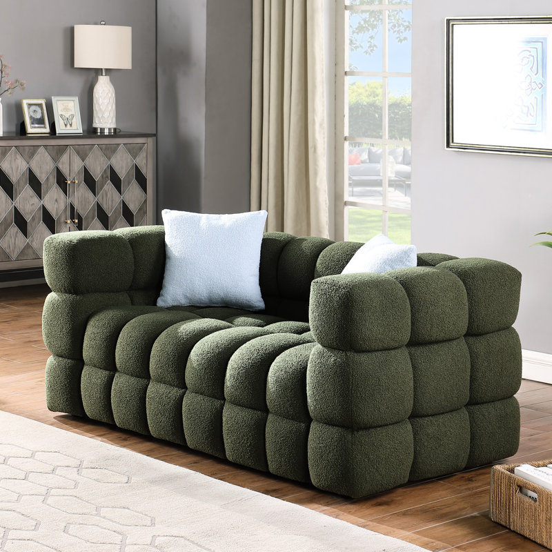 2 guimauves Boucle d'olive, idéales pour les espaces de vie primaires, avec des lignes épurées et de la douceur, avec des coussins en mousse à densité moyenne luxueux