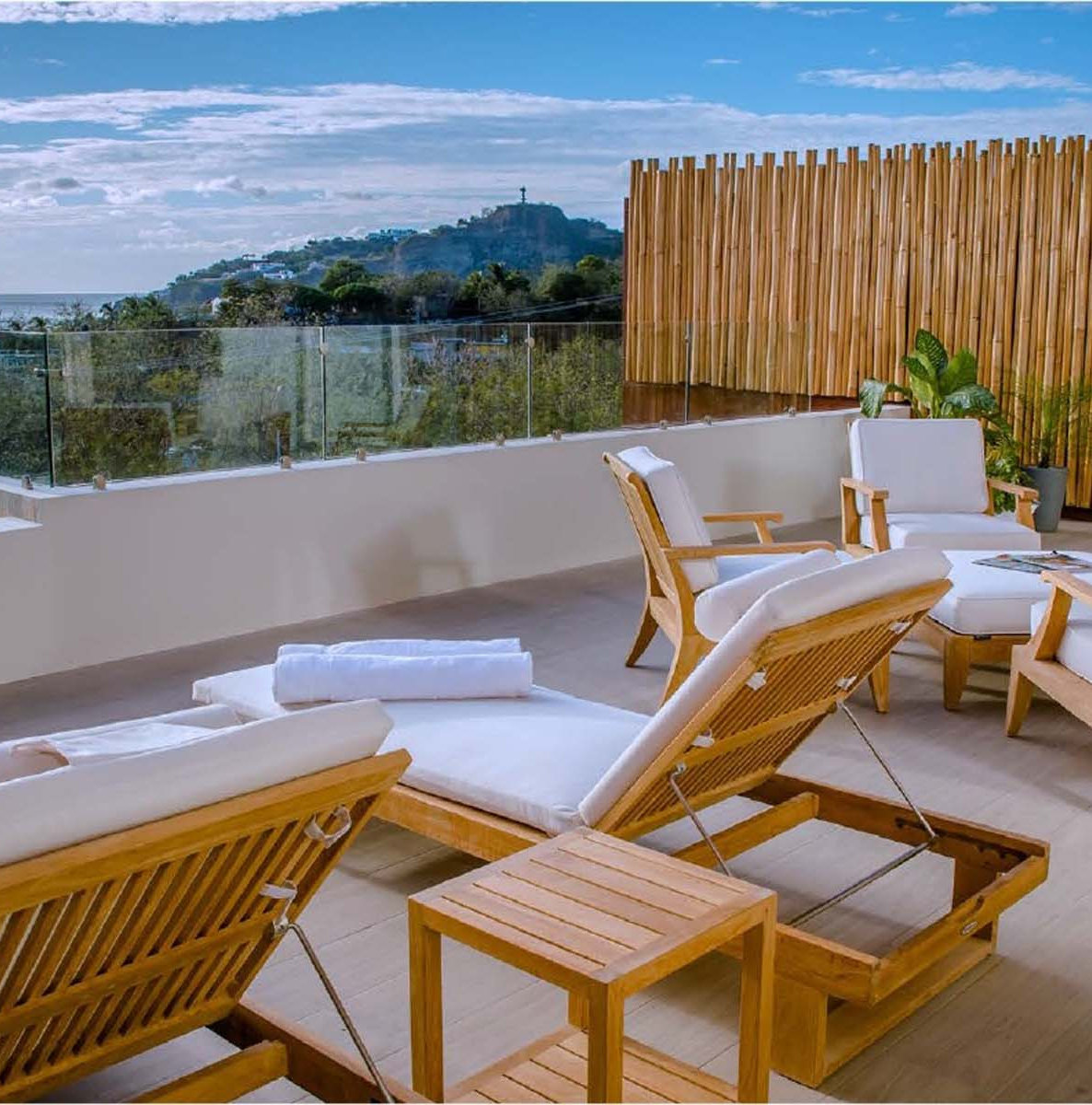 Westminster Teak 28.75'' Outdoor Chaise Lounge