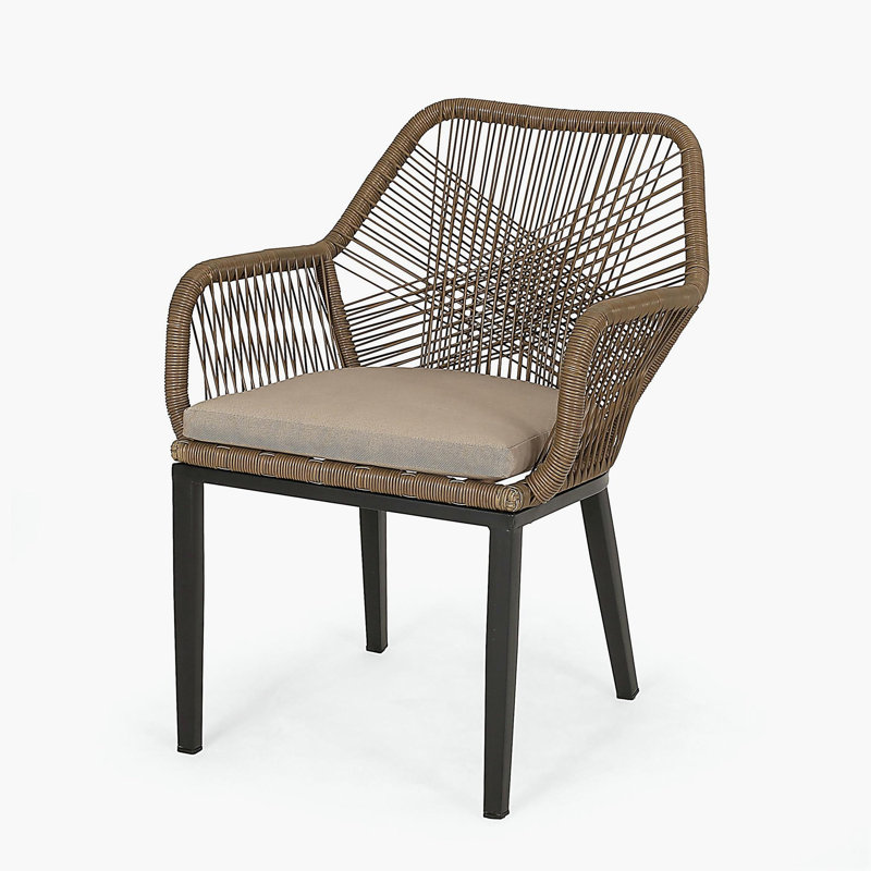 CHAISE RUSSELL