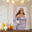 Toile, création d'une illustration mettant en vedette une femme confiante et sinueuse avec un long art mural-2000263962