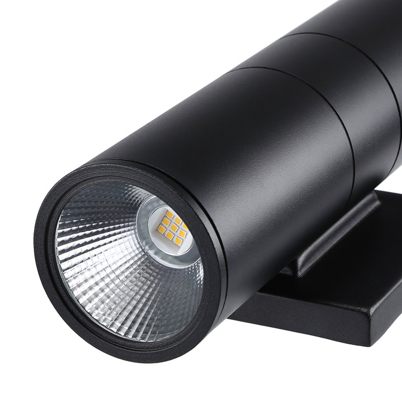 Whisler LED Wall Light