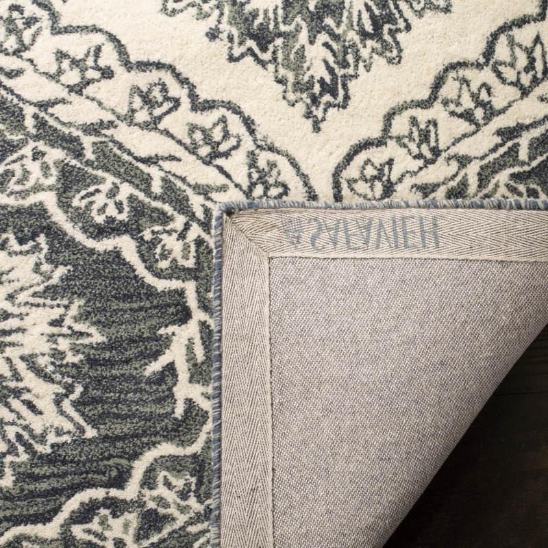Ferrera Hand-Tufted Wool Gray/Black Area Rug, Round 6'