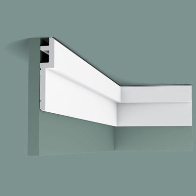 Moulure couronnée en polyuréthane blanc apprêté 1-1 / 4 po x 6-1 / 8 po x 78-3 / 4 po