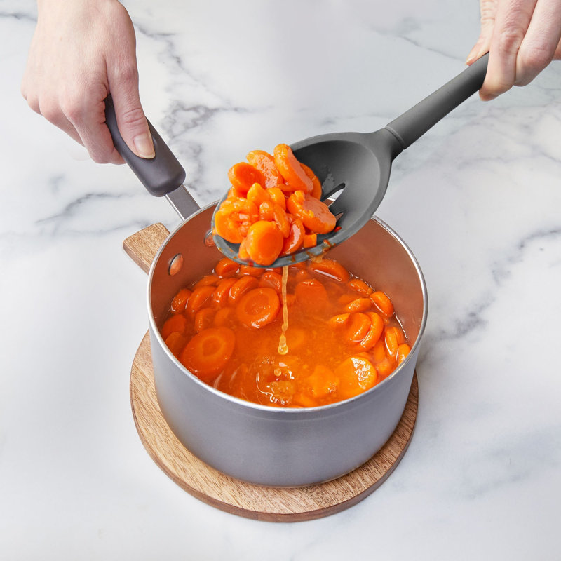 Ustensile de cuisine à cuillère profonde en silicone anti-adhésif Tovolo Flex-Core, Noir