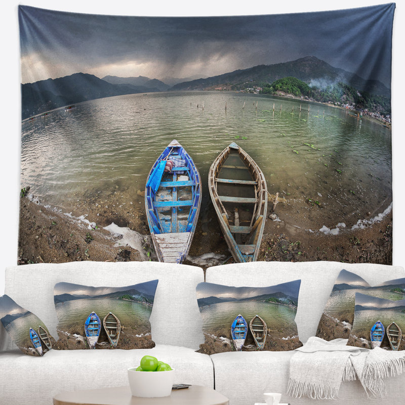 Tapisserie deux bateaux près du lac Pokhara, H 50 po x l 60 po