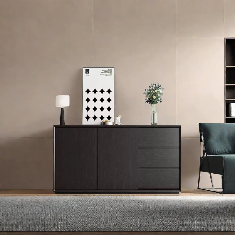 Halstead, Black