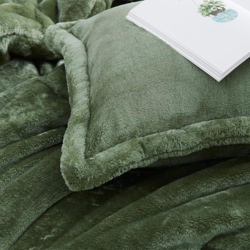 Coma Inducer Softer Than Soft Double Plush Oversized Comforter Set, Green, King Comforter + 2 King Shams