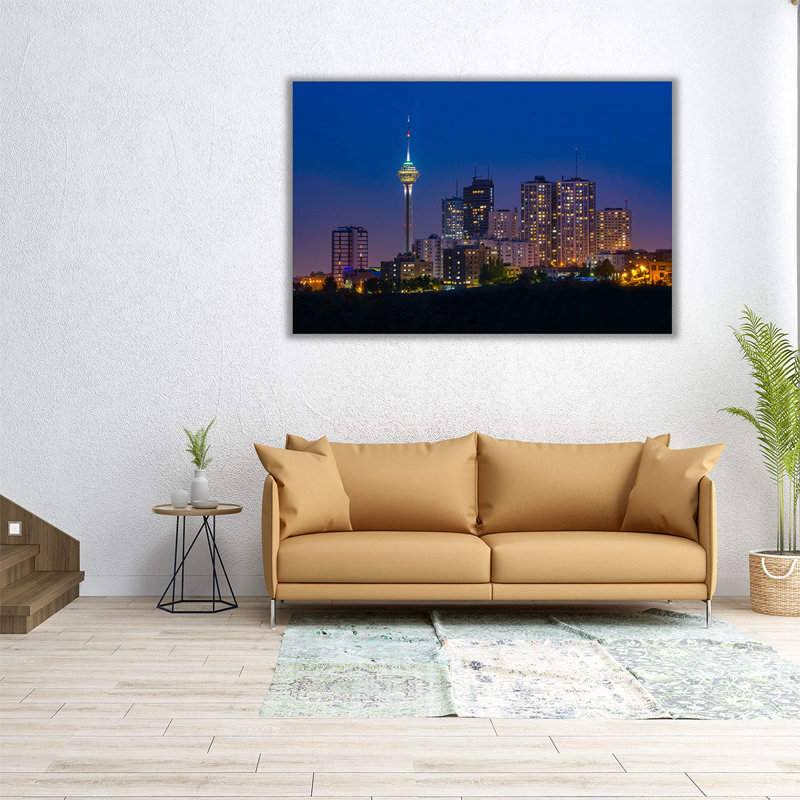 «Téhéran Skyline at Twilight», reproduction d'art sur toile, H 16 po x l 24 po