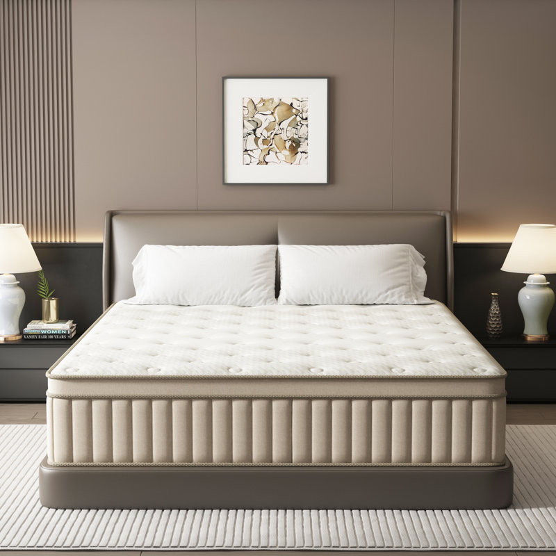 Luxury Medium Cooling Pocket Spring Hybrid Mattress in a Box - Gel Memory Foam, Individually Wrapped Coils, Queen, 12"