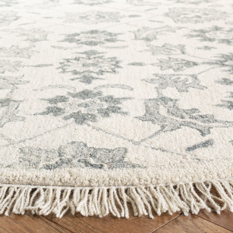 Adalyn Hand Tufted Wool/Cotton Floral Rug in Green/Grey, Square 7'