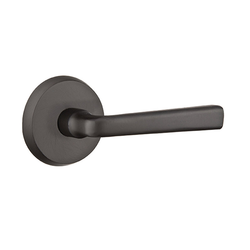 Cimarron Flat Passage (Hall & Closet) Door Lever with Round Rosette, Flat Black, Right