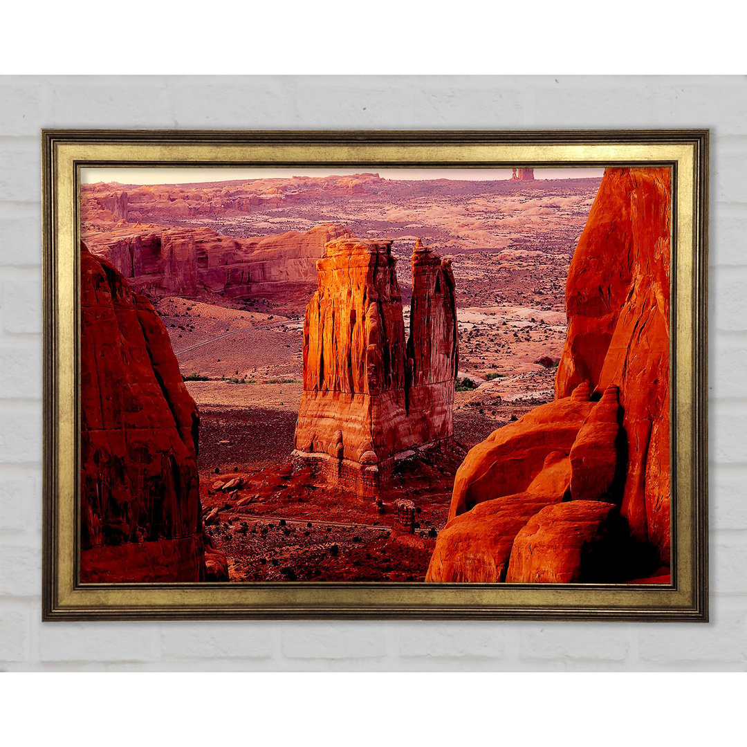 Gerahmter Kunstdruck Courthouse Towers At Sunset Arches National Park Utah